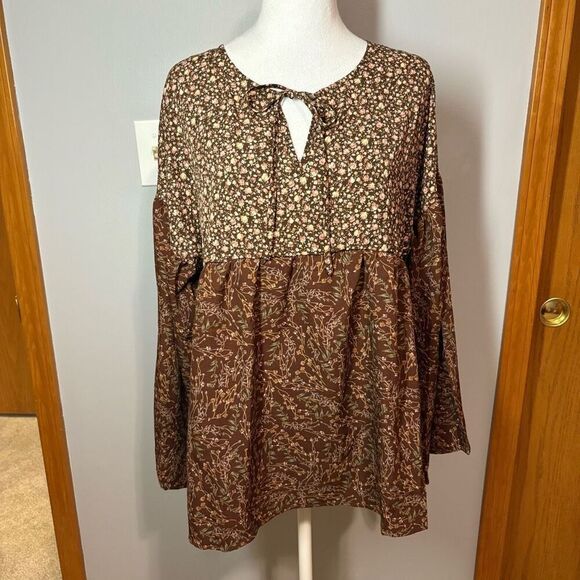 Hayden Tops - Hayden Los Angeles‎ Brown floral tie neck babydoll top NEW size L